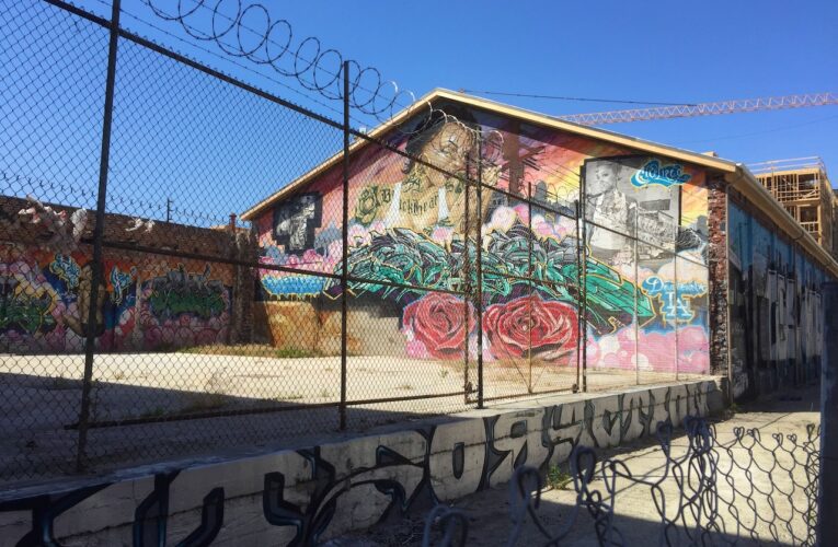 DTLA Graffiti Mural Stroll with Creative SoCal; a MeetUp